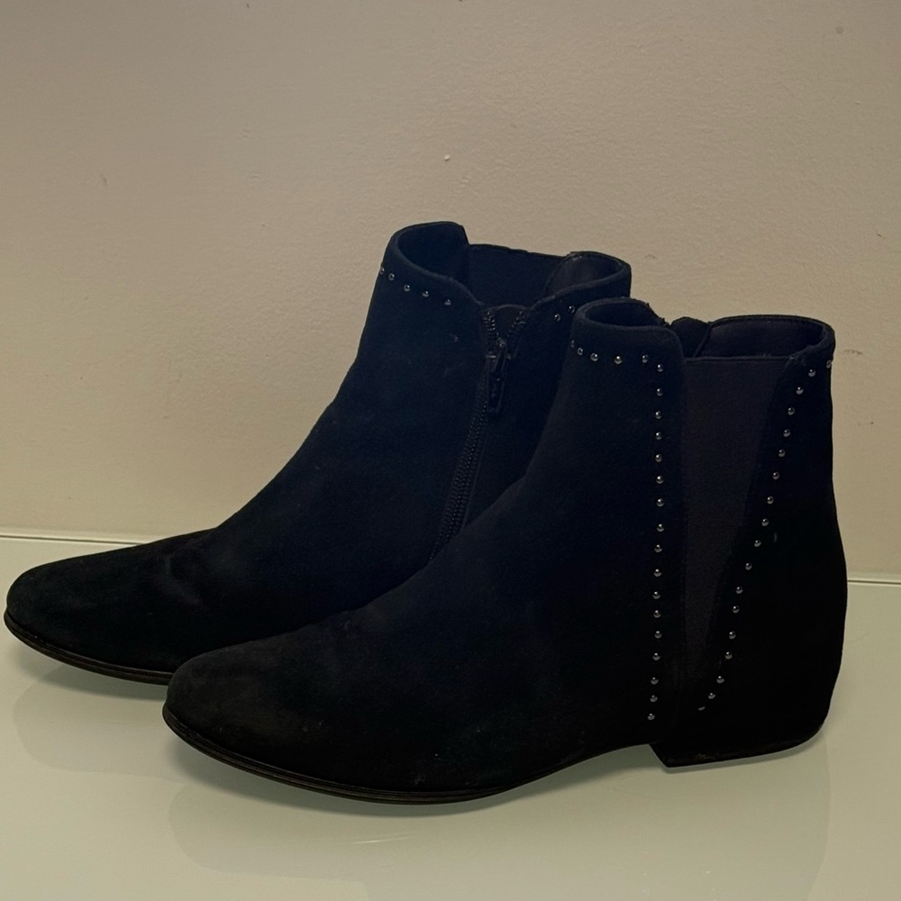 Black Suede Women’s Booties Size 6